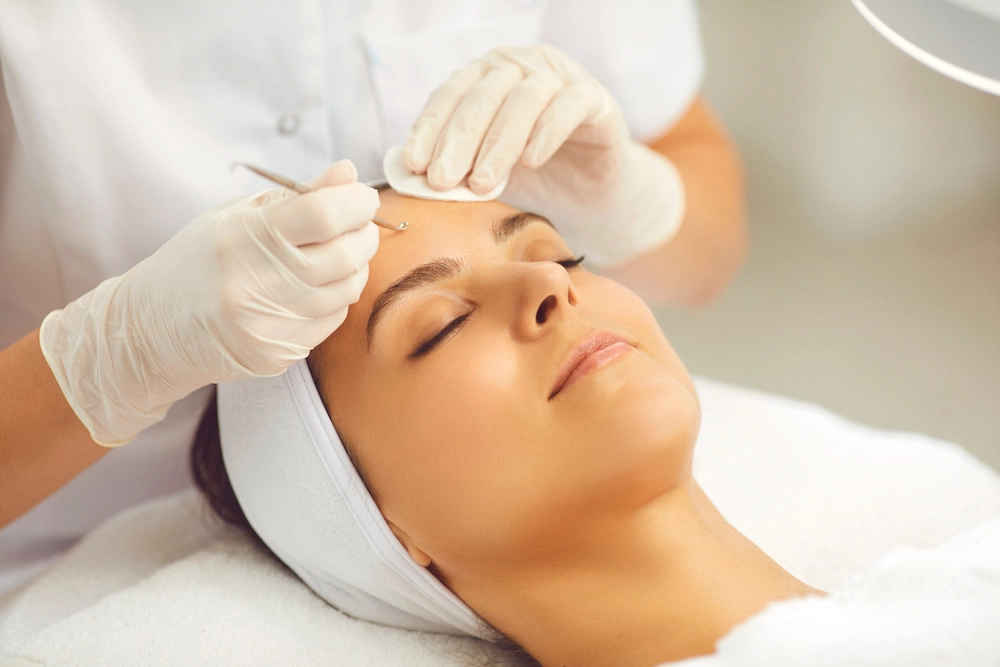 Mini facial treatment